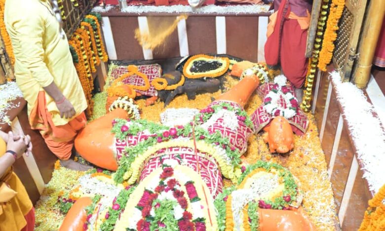 माघ मेला प्रयागराज 2025, प्रयागराज माघ मेला, संगम गंगा पूजन, लेटे हनुमान मंदिर योगी, प्रयागराज योगी दौरा, महाकुंभ के बाद मेला, प्रयागराज टेंट सिटी, श्रद्धालु प्रयागराज मेला, Magh Mela Prayagraj 2025, CM Yogi Prayagraj visit, Ganga Puja Sangam, Bhaaradwaj Hanuman Temple Prayagraj, Tent City Prayagraj, Pilgrims Prayagraj 2025, Spiritual Fair India, मेला प्रयागराज 2025 संगम गंगा पूजन CM योगी लेटे हनुमान मंदिर दौरा, CM Yogi at Magh Mela Prayagraj 2025 Ganga Puja Sangam Visit, #माघमेला2025, #माघमेला_प्रयागराज, #CMयोगी, #प्रयागराज, #गंगापूजन, #Sangam, #MaghMela2025, #YogiAdityanath, #TentCity, #SpiritualIndia, #KumbhHeritage,