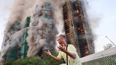 Hong Kong Fire News, हॉन्गकॉन्ग आग हादसा, ताई पो आग, 35 मंजिल इमारत आग, बांस मचान आग, हॉन्गकॉन्ग लेवल-5 Fire, हॉन्गकॉन्ग रिहायशी कॉम्प्लेक्स आग, Hong Kong Fire News, Hong Kong blaze update, Tai Po fire incident, Hong Kong high-rise fire, Hong Kong scaffolding fire, Hong Kong Level-5 fire, Hong Kong apartment fire, हॉन्गकॉन्ग आग फोटो, Hong Kong Fire News इमेज, ताई पो आग तस्वीर, हॉन्गकॉन्ग मचान आग फोटो, हॉन्गकॉन्ग टावर ब्लेज़, Hong Kong Fire News photo, Hong Kong blaze image, Tai Po blaze picture, Hong Kong scaffolding fire photo, Hong Kong tower fire image, #HongKongFireNews, #HongKongFire, #TaiPoFire, #HongKongBreaking, #WorldNews, #InternationalNews,