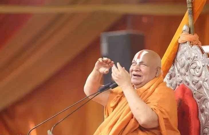 जगद्गुरु रामभद्राचार्य बयान, रामभद्राचार्य संभल खबर, पश्चिम बंगाल बाबरी मस्जिद विवाद, ममता बनर्जी पर हमला, श्रीकल्कि धाम संभल, Babri Masjid issue Bengal, Rambhadracharya on Mamata Banerjee, Political controversy Sambhal, UP Political News, West Bengal politics, जगद्गुरु रामभद्राचार्य संभल कार्यक्रम फोटो, संभल श्रीकल्कि धाम इवेंट, Ram bhadracharya Sambhal event image, Babri Masjid Bengal controversy image, Mamata Banerjee political reaction photo, #JagadguruRambhadracharya, #SambhalNews, #BabriMasjidIssue, #MamataBanerjee, #WestBengalPolitics, #UPNews, #PoliticalStatement, #KalkiDham, #HindiNews, #BreakingNews,