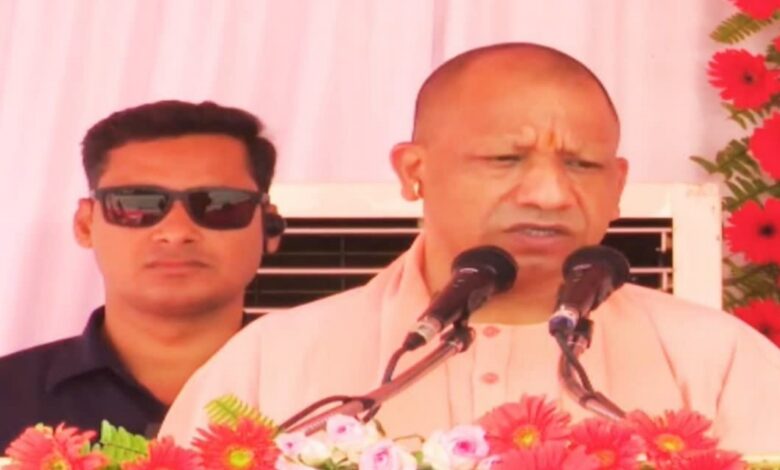 lucknow garbage management news, lucknow nagar nigam waste collection, uttar pradesh sanitation news, cm yogi adityanath latest news, ev cng vehicles launch india, green city project lucknow, smart city waste system up, environmental news india, urban development lucknow up, sanitation reform india, #LucknowNews, #YogiAdityanath, #WasteManagement, #SmartCityLucknow, #GreenEnergyIndia, #EVVehiclesIndia, #SwachhBharat,CM योगी वाहन फ्लैग ऑफ, लखनऊ ई-वाहन सफाई, garbage collection EV vehicles Lucknow, CNG sanitation vehicles UP, green city initiative India, waste management trucks India, smart sanitation system Lucknow,लखनऊ कूड़ा प्रबंधन, CM योगी EV CNG वाहन, Lucknow garbage management, Yogi Adityanath green initiative, electric garbage vehicles Lucknow, CNG waste collection UP, sustainable city Lucknow, smart city waste management India, Uttar Pradesh waste management news, EV sanitation vehicles India,
