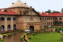 नोएडा हिंसा मामले, नोएडा हिंसा, इलाहाबाद हाई कोर्ट, इलाहाबाद हाई कोर्ट फैसला, नोएडा हिंसा हाई कोर्ट, आकृति चौधरी, आकृति चौधरी NSA मामला, राष्ट्रीय सुरक्षा कानून, NSA रद, नोएडा मजदूर आंदोलन, नोएडा औद्योगिक क्षेत्र हिंसा, शांतिपूर्ण विरोध का अधिकार, लोकतंत्र में विरोध का अधिकार, मौलिक अधिकार, अनुच्छेद 19, अनुच्छेद 21, शांतिपूर्ण प्रदर्शन, गौतमबुद्ध नगर, नोएडा कोर्ट खबर, उत्तर प्रदेश हाई कोर्ट खबर, यूपी की बड़ी खबर, यूपी कानून व्यवस्था, हाई कोर्ट की टिप्पणी, पुलिस कार्रवाई पर सवाल, ₹5 लाख मुआवजा, अधिकारियों के वेतन से मुआवजा वसूली,Noida violence case, Noida violence, Allahabad High Court, Allahabad HC judgment, Noida violence High Court, Aakriti Chaudhary, Aakriti Chaudhary NSA case, National Security Act, NSA quashed, Noida workers protest, Noida industrial area violence, peaceful protest right, right to peaceful protest, democratic right, fundamental rights India, Article 19, Article 21, peaceful demonstration, Gautam Buddh Nagar, Noida news, Uttar Pradesh news, UP High Court news, High Court observation, police action Noida, Rs 5 lakh compensation, compensation from officials salary,