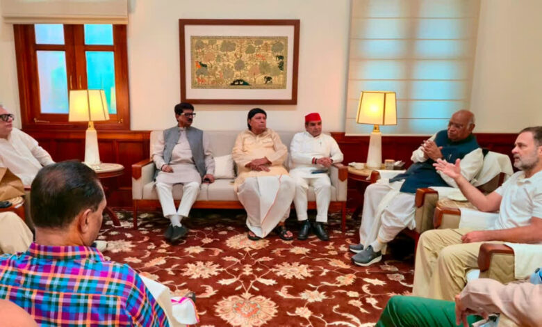 CEC ज्ञानेश कुमार, ज्ञानेश कुमार, CEC को हटाने की मांग, INDIA गठबंधन बैठक, INDIA ब्लॉक बैठक 30 सितंबर, चुनाव आयोग विवाद, SIR विवाद, विशेष गहन पुनरीक्षण, मतदाता सूची SIR, चुनाव आयोग और विपक्ष, ज्ञानेश कुमार के खिलाफ नोटिस, CEC हटाने का नोटिस, कांग्रेस CWC बैठक, चुनाव आयोग की खबर, राष्ट्रीय राजनीति समाचार, CEC Gyanesh Kumar, Gyanesh Kumar, INDIA Bloc Meeting, INDIA Alliance Meeting September 30, CEC Removal Notice, Gyanesh Kumar Removal, Election Commission Row, SIR Electoral Rolls, Special Intensive Revision, Election Commission of India, Congress CWC Meeting, Opposition CEC Motion, Gyanesh Kumar SIR Row, Indian Politics News, #CECGyaneshKumar, #GyaneshKumar, #INDIABloc, #INDIAAlliance, #ElectionCommission, #SIR, #SpecialIntensiveRevision, #ElectionCommissionOfIndia, #IndianPolitics, #Congress, #Parliament, #PoliticalNews, #ElectionNews ,