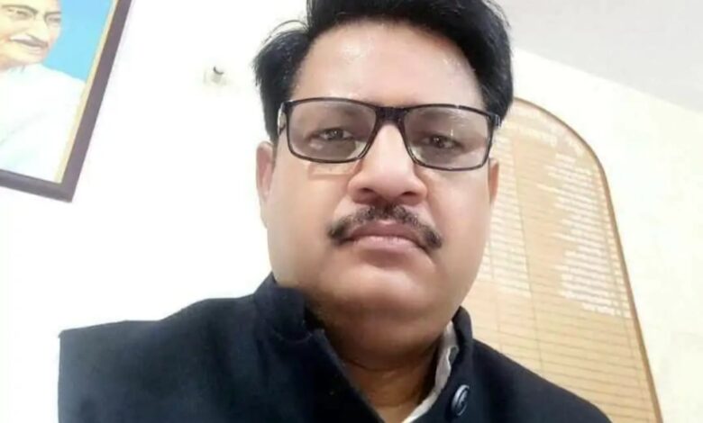 नोएडा लैंड स्कैम, नोएडा भूखंड घोटाला, नोएडा लीजबैक घोटाला, 4000 करोड़ का भूखंड मामला, हरीश चंद्र PCS, हरीश चंद्र बर्खास्त, PCS अधिकारी बर्खास्त, नोएडा प्राधिकरण, नोएडा अथॉरिटी घोटाला, यूपी सरकार कार्रवाई, योगी सरकार एक्शन, उत्तर प्रदेश भ्रष्टाचार कार्रवाई, नोएडा जमीन मामला, शाहदरा गांव जमीन मामला, सेक्टर 140ए जमीन, सेक्टर 141 नोएडा, सेक्टर 142 नोएडा, सेक्टर 143 नोएडा, लखनऊ यूपी न्यूज, गौतम बुद्ध नगर खबर,Noida Land Scam, Noida Leaseback Scam, Harish Chandra PCS Officer, Harish Chandra Dismissed, Noida Authority Land Scam, Rs 4000 Crore Noida Land Case, UP Government Action, Uttar Pradesh Corruption News, Noida Authority Leaseback, Shahdara Village Land Scam, Noida Land Scam Latest News, PCS Officer Dismissed UP, UP Government Corruption Action, Noida Land Case 2026, Gautam Buddh Nagar News,#NoidaLandScam, #NoidaLeasebackScam, #HarishChandra, #PCSOfficer, #NoidaAuthority, #UPGovernment, #UttarPradesh, #Corruption, #LandScam, #NoidaNews, #GautamBuddhNagar, #UPNews, #YogiGovernment, #नोएडालैंडस्कैम, #नोएडाभूखंडघोटाला, #हरीशचंद्र, #पीसीएसअधिकारी, #नोएडाप्राधिकरण, #उत्तरप्रदेश, #भ्रष्टाचार, #नोएडाखबर, #यूपीसरकार,