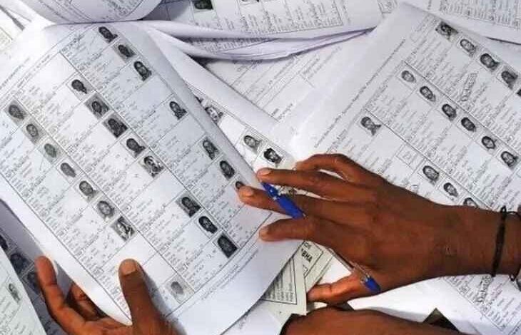 SIR में BLO के साथ सादी वर्दी में रहेगी पुलिस, SIR प्रक्रिया यूपी, BLO पर हमला नगराम, लखनऊ मोहनलालगंज खबर, BLO सुरक्षा व्यवस्था, SIR में पुलिस तैनाती, यूपी प्रशासन अपडेट, BLO महिला पुलिस सुरक्षा, BLO ड्यूटी व्यवस्था, SIR process UP, BLO attack Nagarame, Lucknow Mohanlalganj update, BLO security arrangement, Police deployment with BLO, UP administration alert, Women police with BLO, SIR security measures, BLO सुरक्षा फोटो, SIR प्रक्रिया इमेज, लखनऊ पुलिस सादी वर्दी तस्वीर, Nagarame BLO protection image, UP police with BLO picture, SIR security photo, #SIRProcess, #BLOAttack, #LucknowNews, #UPPolice, #Mohanlalganj, #Nagarame, #BLOSecurity, #UPAdministration, #BreakingNews,