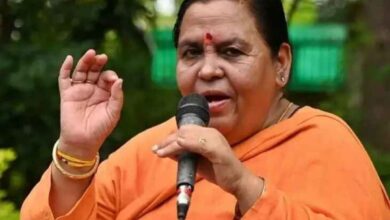 राम मंदिर केसरिया ध्वज, उमा भारती बयान, अयोध्या भगवा ध्वज, धर्मस्थल ध्वजारोहण, केसरिया पताका फहराना, राम मंदिर उत्सव, अयोध्या लाइव न्यूज, भक्त उत्सव, फूल बरसेंगे राम मंदिर, Ram Mandir Kesariya Dhwaj, Uma Bharti Statement, Ayodhya Saffron Flag, Temple Flag Hoisting, Saffron Flag Ceremony, Ram Temple Celebration, Ayodhya Live News, Devotees Celebration, Flowers Ram Mandir, राम मंदिर भगवा ध्वज, केसरिया पताका फहराना, उमा भारती अयोध्या, ध्वजारोहण समारोह, फूल बरसते राम मंदिर, Ram Mandir Saffron Flag, Kesariya Pataka Hoisting, Uma Bharti Ayodhya, Flag Hoisting Ceremony, Flowers Ram Mandir, #RamMandir, #KesariyaDhwaj, #UmaBharti, #AyodhyaEvent, #FlagHoisting, #RamMandirCeremony, #SaffronFlag, #Devotees, #HistoricEvent,