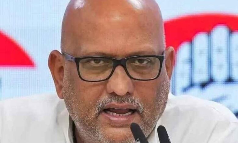 वाराणसी कांग्रेस प्रदर्शन, अजय राय हिरासत, नेशनल हेराल्ड केस वाराणसी, Congress Protest Varanasi, Ajay Rai Arrest, National Herald Case Protest, UP Congress News अजय राय प्रदर्शन, कांग्रेस कार्यकर्ता वाराणसी, नेशनल हेराल्ड विरोध, Ajay Rai Congress Protest, Varanasi Political Protest #Varanasi, #AjayRai, #CongressProtest, #NationalHeraldCase, #UPPolitics, #PoliticalNews, #IndianPolitics,