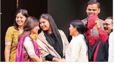 PDA Aadhi Aabadi Meaning, PDA में आधी आबादी का अर्थ, अखिलेश यादव PDA बयान, सपा स्त्री सम्मान-समृद्धि योजना, महिला सशक्तिकरण योजना सपा, UP राजनीति PDA रणनीति, आधी आबादी राजनीतिक संदेश, सपा महिला घोषणा, PDA का मतलब क्या है, PDA Aadhi Aabadi Meaning, Akhilesh Yadav PDA statement, PDA Half Population Meaning, Samajwadi Party women scheme, Stree Samman Samriddhi Yojana, UP elections PDA strategy, Women empowerment SP plan, Meaning of PDA in politics, Akhilesh Yadav women empowerment, अखिलेश यादव PDA फोटो, सपा स्त्री सम्मान योजना चित्र, PDA आधी आबादी अर्थ इमेज, महिला सशक्तिकरण सपा तस्वीर, Akhilesh Yadav PDA image, PDA Half Population Meaning photo, SP women empowerment picture, Stree Samman Samriddhi Yojana image, #PDAAadhiAabadiMeaning, #AkhileshYadav, #SamajwadiParty, #WomenEmpowerment, #UPPolitics, #StreeSammanSamriddhi, #HalfPopulation, #PoliticalNews, #UPNews, #ManojShuklaReports,