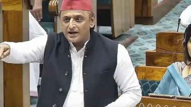 अखिलेश यादव बयान, वंदे मातरम् संसद, आजादी में भाग न लेने वाले, सपा प्रमुख, राष्ट्रगीत महत्व, भारत स्वतंत्रता आंदोलन, संसद चर्चा वंदे मातरम्, Akhilesh Yadav Statement, Vande Mataram Parliament, Participation in Freedom Struggle, SP Chief Statement, National Song Importance India, Indian Independence Debate, Vande Mataram Discussion, अखिलेश यादव संसद बयान, वंदे मातरम् का महत्व, स्वतंत्रता आंदोलन पर विचार, राष्ट्रगीत पर चर्चा, Akhilesh Yadav Parliament Speech, Vande Mataram Importance, Indian Freedom Struggle Debate, National Song Discussion, अखिलेश यादव ने संसद में क्या कहा, वंदे मातरम् का इतिहास और महत्व, आजादी में भाग न लेने वालों पर सपा प्रमुख की टिप्पणी, What Akhilesh Yadav said in Parliament on Vande Mataram, Importance of Vande Mataram in Indian Independence, SP Chief comment on those who didn’t participate in freedom struggle, उत्तर प्रदेश राजनीतिक समाचार, यूपी सपा समाचार, संसद वंदे मातरम् चर्चा, लखनऊ संसद सत्र अपडेट, कानपुर राजनीतिक बयान, वाराणसी संसद समाचार, गोरखपुर वंदे मातरम् चर्चा, #AkhileshYadav, #VandeMataram, #ParliamentDiscussion, #SPChief, #FreedomStruggle, #NationalSong, #UPPolitics, #IndianParliament, #PoliticalNews, #VandeMataramDebate,