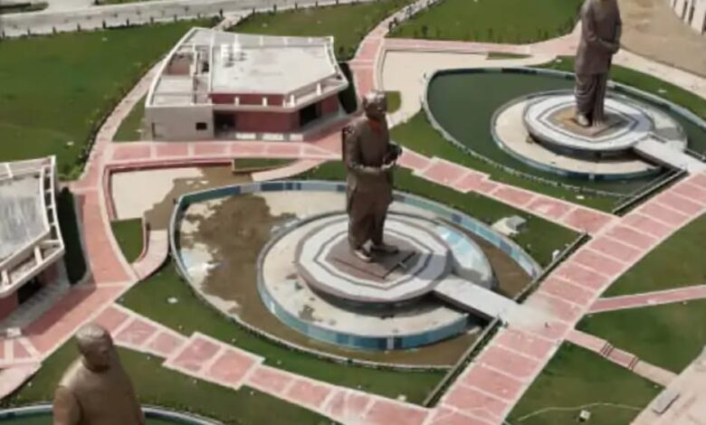 राष्ट्र प्रेरणा स्थल लखनऊ, वसंतकुंज योजना लखनऊ, अटल बिहारी वाजपेयी प्रतिमा, दीनदयाल उपाध्याय प्रतिमा, श्यामा प्रसाद मुखर्जी प्रतिमा, PM मोदी लोकार्पण कार्यक्रम, लखनऊ विकास परियोजना, लखनऊ राजनीतिक खबर, लखनऊ आज की खबर, Uttar Pradesh political news, Lucknow Vasant Kunj project, Rashtr Prerna Sthal inauguration, PM Modi Lucknow visit, Atal Bihari Vajpayee statue, Deen Dayal Upadhyaya statue, Shyama Prasad Mukherjee statue, Lucknow news update, Uttar Pradesh tourism project, लखनऊ प्रेरणा स्थल फोटो, अटल प्रतिमा लखनऊ, मोदी कार्यक्रम लखनऊ, वसंतकुंज परियोजना छवि, राष्ट्र प्रेरणा स्थल तस्वीरें, PM Modi inauguration image, Atal statue Lucknow, Vasant Kunj Prerna Sthal images, UP government project photo, Lucknow development site, #RashtrPrernaSthal, #PMLucknowVisit, #AtalBihariVajpayee, #DeenDayalUpadhyaya, #ShyamaPrasadMukherjee, #LucknowNews, #UPPolitics, #NationalProclamation, #ManojShuklaReports,