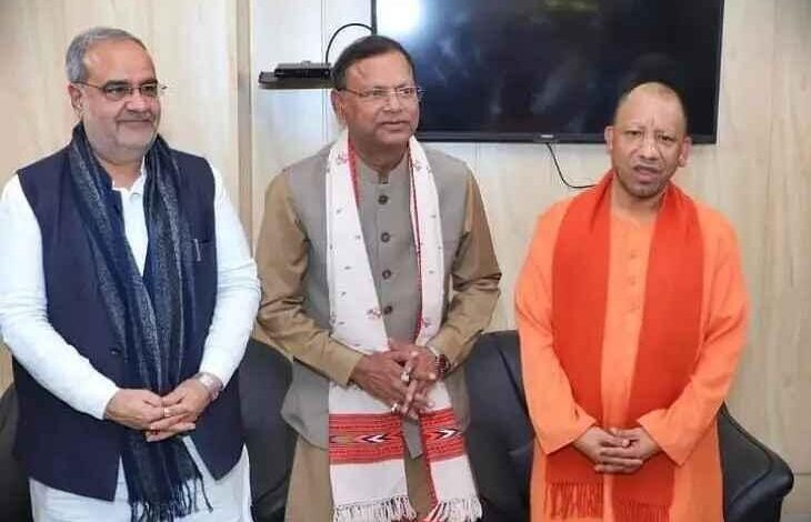 पंकज चौधरी यूपी बीजेपी अध्यक्ष, UP BJP President Pankaj Chaudhary, Uttar Pradesh BJP New President, BJP UP President Appointment, Pankaj Chaudhary BJP, UP BJP News Hindi, Lucknow BJP Office News, BJP Organization News UP, Uttar Pradesh Political News, BJP Leadership Change UP, पंकज चौधरी ताजपोशी, UP BJP President Ceremony, Lucknow BJP Office Event, Pankaj Chaudhary with Yogi Adityanath, BJP Central Leaders Meeting, BJP Leadership Event UP, /pankaj-chaudhary-up-bjp-president-lucknow लखनऊ, उत्तर प्रदेश, यूपी बीजेपी अध्यक्ष, पंकज चौधरी, योगी आदित्यनाथ, पीयूष गोयल, विनोद तावड़े, केशव प्रसाद मौर्य, ब्रजेश पाठक, भाजपा संगठन, राजनीतिक खबर, प्रदेश राजनीति, BJP News UP, UP Political News, Lucknow News, Central Minister BJP, #PankajChaudhary, #UPBJPPresident, #BJPUP, #LucknowNews, #UttarPradeshPolitics,