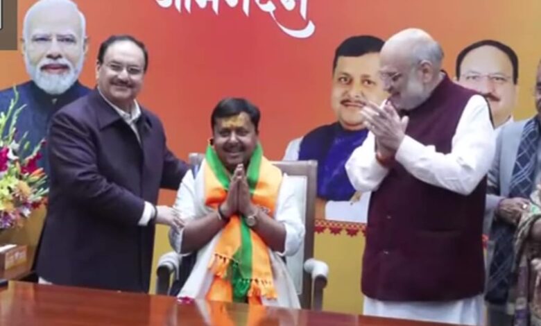 नबीन के साथ युवा हो रही भाजपा, नितिन नबीन कार्यकारी अध्यक्ष, भाजपा संगठन बदलाव, बिहार भाजपा खबर, राष्ट्रीय राजनीति समाचार, भाजपा युवा नेतृत्व, दिल्ली राजनीतिक खबर, BJP getting younger with Nitin Nabin, Nitin Nabin Executive President BJP, BJP organizational change, Bihar BJP news, National political news India, नितिन नबीन भाजपा अध्यक्ष, भाजपा संगठन बैठक, युवा नेतृत्व भाजपा, Nitin Nabin BJP executive president image, BJP leadership change, young leadership BJP, #NitinNabin, #BJPOrganization, #YoungLeadership, #BiharPolitics, #BJPNational, #PoliticalNewsIndia, #NationalNews, नितिन नबीन ने संभाला बीजेपी के कार्यकारी अध्यक्ष का पदभार, नितिन नबीन भाजपा अध्यक्ष, भाजपा संगठन खबर, दिल्ली भाजपा मुख्यालय, बिहार भाजपा नेता, राष्ट्रीय राजनीति समाचार, Nitin Nabin takes charge BJP executive president, BJP organizational news, Nitin Nabin BJP appointment, BJP headquarters Delhi, National political news India, नितिन नबीन भाजपा पदभार, बीजेपी मुख्यालय दिल्ली, जेपी नड्डा नितिन नबीन, Nitin Nabin BJP executive president image, BJP headquarters Delhi event, JP Nadda hands over charge, #NitinNabin, #BJPNational, #ExecutivePresident, #BJPOrganization, #DelhiNews, #BiharPolitics, #NationalPolitics, #PoliticalNews, बीजेपी ने नितिन नबीन को बनाया राष्ट्रीय कार्यकारी अध्यक्ष