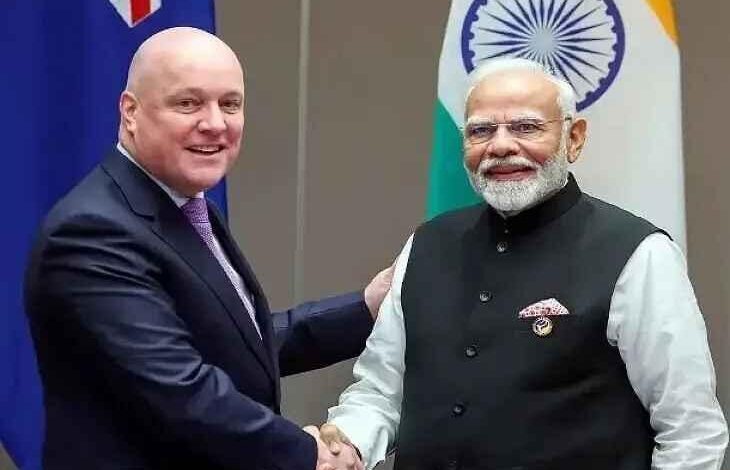 PM मोदी न्यूजीलैंड PM बातचीत, भारत न्यूजीलैंड FTA, फ्री ट्रेड एग्रीमेंट भारत न्यूजीलैंड, क्रिस्टोफर लक्सन बयान, भारत न्यूजीलैंड व्यापार समझौता, PM Modi New Zealand PM Call, India New Zealand Free Trade Agreement, FTA India New Zealand, Christopher Luxon Statement, International Trade News India,PM मोदी न्यूजीलैंड प्रधानमंत्री वार्ता, भारत न्यूजीलैंड FTA समझौता, मोदी लक्सन फोन बातचीत, अंतरराष्ट्रीय व्यापार समझौता, PM Modi Christopher Luxon Call, India New Zealand Trade Deal Image, FTA Announcement Photo,#PMModi #NewZealandPM #ChristopherLuxon #IndiaNewZealandFTA #FreeTradeAgreement #भारत_न्यूजीलैंड #InternationalTrade #GlobalEconomy #ModiDiplomacy #WorldNews #विदेश_समाचार