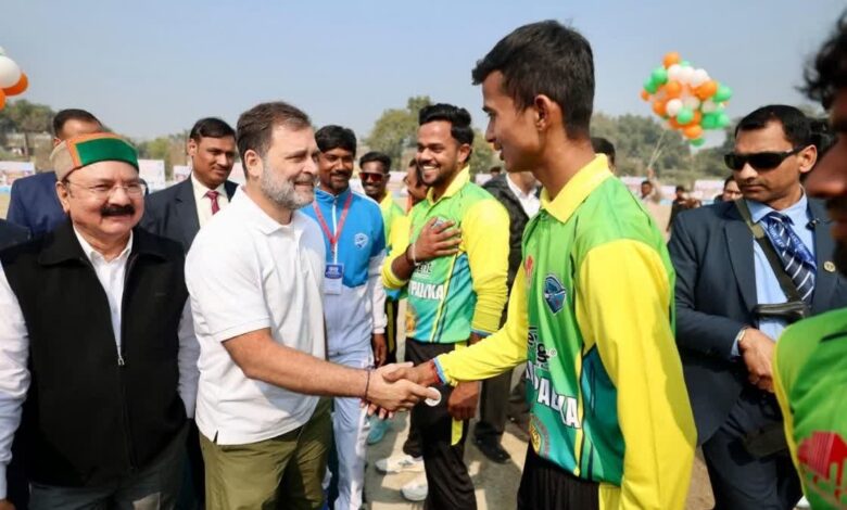 राहुल गांधी रायबरेली, राहुल गांधी अडानी अंबानी बयान, मनरेगा बचाओ संग्राम, कांग्रेस पंचायत चुनाव, यूपी राजनीतिक खबर,Rahul Gandhi Raebareli Visit, Rahul Gandhi Adani Ambani Statement, MGNREGA Save Campaign, Congress Panchayat Election Strategy,राहुल गांधी रायबरेली दौरा, क्रिकेट टूर्नामेंट उद्घाटन, मनरेगा मजदूर संवाद,Rahul Gandhi Raebareli Image, Rahul Gandhi Cricket Tournament, MGNREGA Workers Meeting,रायबरेली, Raebareli, राहुल गांधी, Rahul Gandhi, अडानी अंबानी, Adani Ambani, मनरेगा, MGNREGA, कांग्रेस, Congress Party, यूपी राजनीति, UP Politics, पंचायत चुनाव, Panchayat Election, मजदूर अधिकार, Labour Rights, मोदी सरकार, Narendra Modi, राजनीतिक खबर, Political News,
