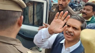 पूर्व IPS अमिताभ ठाकुर जमानत, अमिताभ ठाकुर वाराणसी केस, आजाद अधिकार सेना प्रमुख, वाराणसी कोर्ट खबर, राजनीतिक विद्वेष मामला,Former IPS Amitabh Thakur bail, Amitabh Thakur Varanasi case, Azad Adhikar Sena chief, Varanasi court news, Political rivalry case,#AmitabhThakur #FormerIPS #VaranasiNews #CourtNews #UPPolitics #AzadAdhikarSena #LegalNews #BailGranted