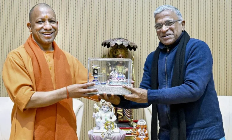 यूपी विजन 2047, 86वां अखिल भारतीय पीठासीन अधिकारी सम्मेलन, AIPOC 2026, हरिवंश राज्यसभा उपसभापति, उत्तर प्रदेश विधानसभा, योगी आदित्यनाथ, Satish Mahana, UP Vision Document,#Vision2047 #AIPOC2026 #उत्तरप्रदेश #हरिवंश #योगीआदित्यनाथ, #लोकतंत्र #विधायिका #लखनऊ #UPNews #IndianParliament,