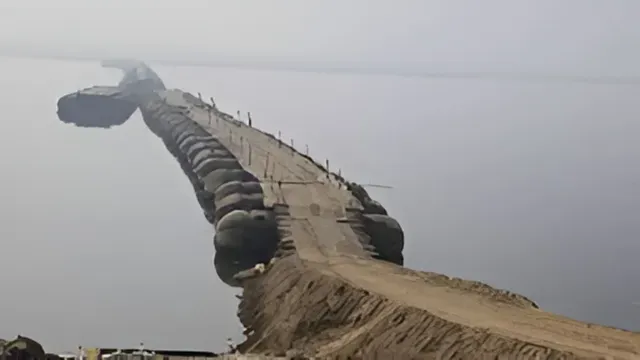 Gonda Pipa Pul, गोंडा पीपा पुल निर्माण, Sanjay Setu Repair News, Ghaghara River Bridge Gonda, PWD Bahraich Project, NHAI Approval Gonda Bridge, Uttar Pradesh Infrastructure News, Double Lane Pipa Bridge UP, Local Development News Gonda,गोंडा, उत्तर प्रदेश, देवीपाटन मंडल, घाघरा नदी, संजय सेतु, लोक निर्माण विभाग बहराइच, एनएचएआई, Gonda Infrastructure News 2026, Ghaghara River Pipa Pul Update, Sanjay Setu Repair Project UP, NHAI Gonda Bridge Approval, Uttar Pradesh Local Development News, Double Lane Temporary Bridge Gonda,Gonda Ghaghara River Bridge Photo, संजय सेतु गोंडा, PWD Bridge Construction UP, 206 Pipa Bridge Prayagraj, NHAI Gonda Project Update, UP Local Infrastructure 2026,