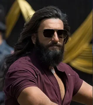 Ranveer Singh Rohit Shetty Bishnoi Gang Threat, रणवीर सिंह धमकी मामला, रोहित शेट्टी घर फायरिंग, Lawrence Bishnoi gang news, Bollywood extortion case Mumbai, मुंबई क्राइम ब्रांच जांच, फिल्म इंडस्ट्री क्राइम खबर,Ranveer Singh threat news image, Rohit Shetty house firing photo, Mumbai Crime Branch investigation photo, Bollywood security update image,Ranveer Singh Rohit Shetty Bishnoi Gang Threat news, रणवीर सिंह रंगदारी मामला मुंबई, Rohit Shetty house firing update, Lawrence Bishnoi gang Bollywood news, Mumbai Crime Branch investigation latest, महाराष्ट्र मुंबई क्राइम न्यूज, Bollywood extortion case India,ranveer-singh-rohit-shetty-bishnoi-gang-threat-mumbai-crime-news