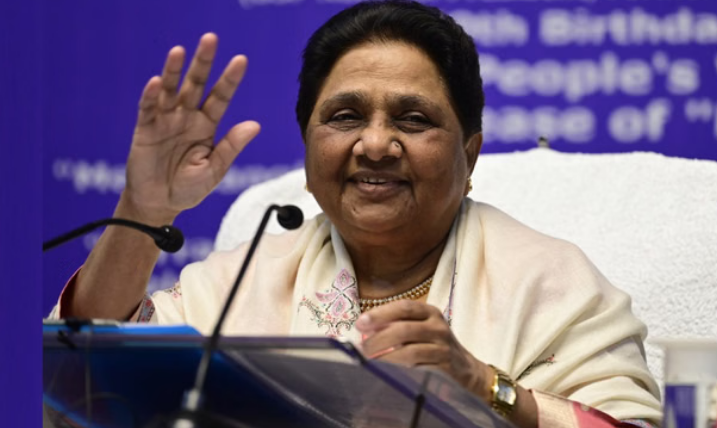 UP Politics News, मायावती यूपी चुनाव एलान, Mayawati UP Assembly Election 2027, BSP contest alone, लखनऊ राजनीतिक खबर, Guest House Kand 1995, BSP Strategy 2027, Uttar Pradesh Election News, Bahujan Samaj Party Update, Mayawati Statement Lucknow,Mayawati Press Conference Lucknow, BSP Supremo Speech 2026, UP Assembly Election Strategy, Guest House Kand Reference, BSP Political Meeting Lucknow,#UPPolitics, #Mayawati, #BSP, #UttarPradeshElection, #LucknowNews, #GuestHouseKand, #Mission2027, #IndianPolitics,up-politics-mayawati-announces-contest-alone-up-assembly-election