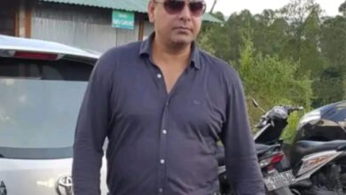 शोएब उर्फ बॉबी की हत्या, बाराबंकी क्राइम न्यूज़, मुख्तार अंसारी करीबी की हत्या, लखनऊ अयोध्या हाईवे शूटआउट, असेनी मोड़ फायरिंग, Barabanki Murder News 2026, Shoaib Kidwai Shot Dead, UP Crime News Today, Lucknow Ayodhya Highway Firing, Former Block Pramukh Murder UP,बाराबंकी गोलीकांड, देवा रोड हत्या, हाईवे पर फायरिंग, शोएब किदवई कार हमला, Uttar Pradesh Highway Murder, Barabanki Shooting Case, UP Mafia Link News, Crime Scene Barabanki,बाराबंकी जिला हत्या समाचार, उत्तर प्रदेश क्राइम ब्रेकिंग न्यूज़, शोएब किदवई पूर्व ब्लॉक प्रमुख, मुख्तार अंसारी गैंग कनेक्शन, लखनऊ-अयोध्या राजमार्ग गोलीकांड, Barabanki District Crime Update, Uttar Pradesh Law and Order News, Shoaib Kidwai Murder Case 2026, #BarabankiNews, #UPCrime, #HighwayMurder, #ShoaibKidwai, #MukhtarAnsari,