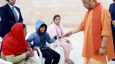CM Yogi Adityanath Janata Darshan, जनता दर्शन लखनऊ, योगी आदित्यनाथ कार्यक्रम, Lucknow political news, UP CM latest news, Janata Darshan UP 2026, यूपी सरकार निर्देश, Yogi Adityanath meeting public,CM Yogi meeting public in Lucknow, योगी आदित्यनाथ जनता दर्शन फोटो, Janata Darshan Lucknow 2026 image, UP CM with children, यूपीसीडा बैठक, political news Uttar Pradesh,लखनऊ जिला, उत्तर प्रदेश राज्य, राजनीतिक समाचार, Lucknow District Political News, Uttar Pradesh Government Update, UP CM Public Grievance Program, Yogi Adityanath Lucknow Event, UPSIDA Official Order Lucknow, District Administration Lucknow, Basic Shiksha Parishad UP Update,