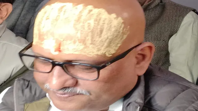 गोरखनाथ मठ जांच मांग, अजय राय बयान, योगी आदित्यनाथ समाचार, वाराणसी राजनीति खबर, UP Congress News, Gorakhnath Math Donation Investigation, Ajay Rai Statement, Uttar Pradesh Political News, Varanasi District News, Religious Institution Investigation News,अजय राय वाराणसी, गोरखनाथ मठ जांच, योगी सरकार पर हमला, Ajay Rai Press Conference Image, Gorakhnath Math Controversy Photo, Varanasi Congress Leader Image,#VaranasiNews, #UPPolitics, #AjayRai, #GorakhnathMath, #YogiAdityanath, #CongressUP, #संविधानसंवाद, #UttarPradeshNews, #PoliticalControversy,