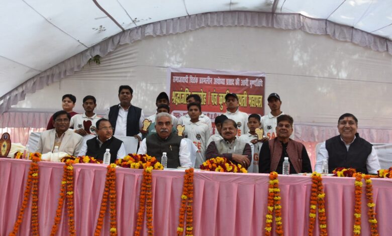 पंचकुंडीय महायज्ञ, गायत्री महायज्ञ लखनऊ, अयोध्या प्रसाद यादव पुण्यतिथि, गोमती नगर धार्मिक कार्यक्रम, समाजवादी चिंतक श्रद्धांजलि,Panchkundiya Mahayagya, Gayatri Mahayagya Lucknow, Ayodhya Prasad Yadav Death Anniversary, Religious Event in Lucknow,Panchkundiya Yagya Havans, Gayatri Yagya Ceremony Lucknow,पंचकुंडीय महायज्ञ हवन, गायत्री यज्ञ समारोह लखनऊ,#PanchkundiyaMahayagya, #GayatriYagya, #LucknowNews, #AyodhyaPrasadYadav, #UttarPradeshNews, #ReligiousNews, #SocialService,
