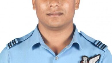 Su-30 MKI फाइटर जेट क्रैश, असम फाइटर जेट हादसा, भारतीय वायुसेना विमान दुर्घटना, कार्बी आंगलोंग विमान हादसा, जोरहाट एयरबेस खबर, IAF Su-30 crash news, Sukhoi fighter jet crash Assam, Indian Air Force aircraft accident, Karbi Anglong fighter jet crash, Jorhat Airbase defence news, India defence aviation news, Su30MKI crash India, Assam defence news, Indian Air Force accident report,Su-30 MKI क्रैश असम, कार्बी आंगलोंग विमान हादसा, भारतीय वायुसेना फाइटर जेट दुर्घटना, जोरहाट एयरबेस से उड़ान, स्क्वाड्रन लीडर अनुज, फ्लाइट लेफ्टिनेंट पूर्वेश दुर्गाकर, Sukhoi Su30MKI crash site Assam, IAF fighter jet crash Karbi Anglong, Indian Air Force accident investigation, defence aviation accident India,Su-30 MKI fighter jet crash Assam, Karbi Anglong fighter aircraft accident, Indian Air Force Su30 crash news, Jorhat airbase aircraft crash, Assam defence aviation news, Su30MKI crash India 2026, IAF squadron leader Anuj death news, flight lieutenant Purvesh Duragkar news, Indian Air Force investigation crash, Assam district Karbi Anglong defence news, national defence breaking news India,#Su30Crash #IndianAirForce #AssamNews #FighterJetCrash #IAF #DefenceNews #KarbiAnglong #JorhatAirbase #MilitaryAviation #IndiaDefence #BreakingNewsIndia #Sukhoi30 #AirForceAccident