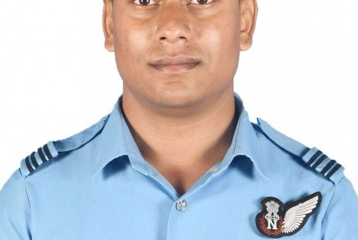 Su-30 MKI फाइटर जेट क्रैश, असम फाइटर जेट हादसा, भारतीय वायुसेना विमान दुर्घटना, कार्बी आंगलोंग विमान हादसा, जोरहाट एयरबेस खबर, IAF Su-30 crash news, Sukhoi fighter jet crash Assam, Indian Air Force aircraft accident, Karbi Anglong fighter jet crash, Jorhat Airbase defence news, India defence aviation news, Su30MKI crash India, Assam defence news, Indian Air Force accident report,Su-30 MKI क्रैश असम, कार्बी आंगलोंग विमान हादसा, भारतीय वायुसेना फाइटर जेट दुर्घटना, जोरहाट एयरबेस से उड़ान, स्क्वाड्रन लीडर अनुज, फ्लाइट लेफ्टिनेंट पूर्वेश दुर्गाकर, Sukhoi Su30MKI crash site Assam, IAF fighter jet crash Karbi Anglong, Indian Air Force accident investigation, defence aviation accident India,Su-30 MKI fighter jet crash Assam, Karbi Anglong fighter aircraft accident, Indian Air Force Su30 crash news, Jorhat airbase aircraft crash, Assam defence aviation news, Su30MKI crash India 2026, IAF squadron leader Anuj death news, flight lieutenant Purvesh Duragkar news, Indian Air Force investigation crash, Assam district Karbi Anglong defence news, national defence breaking news India,#Su30Crash #IndianAirForce #AssamNews #FighterJetCrash #IAF #DefenceNews #KarbiAnglong #JorhatAirbase #MilitaryAviation #IndiaDefence #BreakingNewsIndia #Sukhoi30 #AirForceAccident