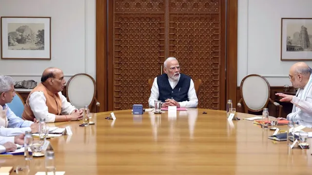 पश्चिम एशिया संकट 2026, PM मोदी बैठक, भारत ऊर्जा संकट, होर्मुज स्ट्रेट संकट, तेल आपूर्ति भारत, West Asia Crisis 2026 India, PM Modi high level meeting, India energy crisis news, oil supply disruption India, Middle East conflict impact India, New Delhi political news, national crisis update India,PM मोदी फोटो, Narendra Modi meeting image, West Asia conflict map, Hormuz Strait oil route image, India energy crisis visual, प्रधानमंत्री बैठक फोटो, ऊर्जा संकट भारत ग्राफिक्स,#PMModi, #WestAsiaCrisis, #EnergyCrisis, #IndiaNews, #BreakingNews, #MiddleEastConflict, #OilCrisis, #NarendraModi, #NewDelhiNews, #GlobalCrisis,