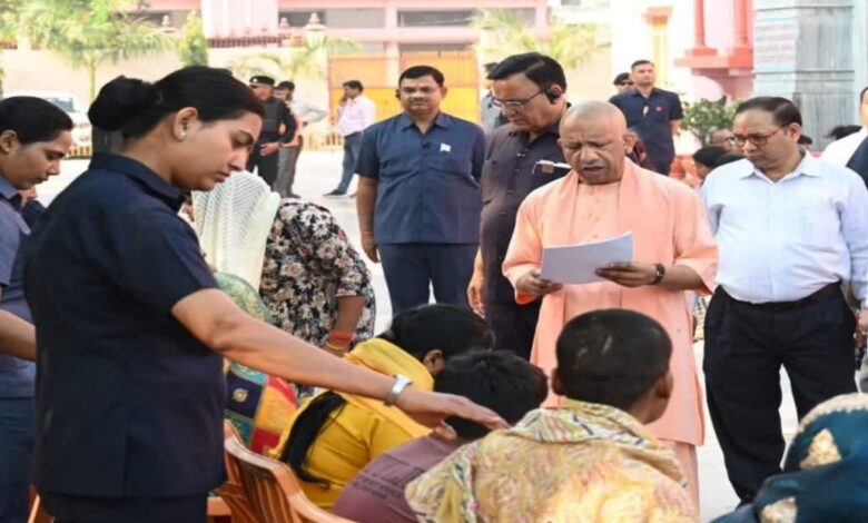 CM Yogi Gorakhpur news, Janata Darshan UP, योगी आदित्यनाथ जनता दर्शन, Gorakhpur latest news, UP government action, land encroachment UP news, public grievance UP, Yogi Adityanath today news,गोरखपुर जनता दर्शन 2026, CM Yogi public meeting, UP governance news, Gorakhnath temple event, UP complaint solution, local news Gorakhpur,#YogiAdityanath, #GorakhpurNews, #JanataDarshan, #UPGovernment, #PublicIssues, #BreakingNews, #IndiaNews, #LocalNews
