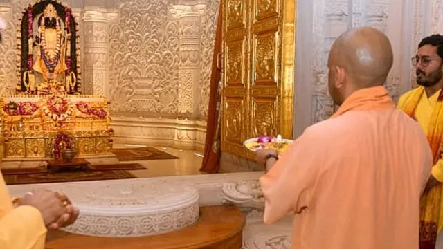 अयोध्या मुख्यमंत्री योगी आदित्यनाथ दौरा खबर, अयोध्या जिला राष्ट्रपति दौरा तैयारी समाचार, राम मंदिर कार्यक्रम अयोध्या खबर, उत्तर प्रदेश राजनीति ताजा खबर अयोध्या, राष्ट्रपति द्रौपदी मुर्मु अयोध्या कार्यक्रम अपडेट, CM Yogi Adityanath Ayodhya visit news, President Droupadi Murmu Ayodhya tour preparation news, Ram Mandir Ayodhya event security update India, Uttar Pradesh Ayodhya district political news,सीएम योगी अयोध्या दौरा फोटो, राम मंदिर में योगी आदित्यनाथ दर्शन फोटो, हनुमानगढ़ी मंदिर में योगी आदित्यनाथ फोटो, अयोध्या प्रशासनिक बैठक फोटो, Yogi Adityanath Ram Mandir visit image, CM Yogi Hanuman Garhi temple visit photo, Ayodhya security review meeting image, President Murmu Ayodhya visit preparation photo,अयोध्या मुख्यमंत्री योगी आदित्यनाथ दौरा खबर, अयोध्या राम मंदिर राष्ट्रपति कार्यक्रम तैयारी, अयोध्या जिला प्रशासन सुरक्षा समीक्षा खबर, राष्ट्रपति द्रौपदी मुर्मु अयोध्या आगमन तैयारी, उत्तर प्रदेश अयोध्या राजनीति ताजा समाचार, CM Yogi Adityanath Ayodhya visit latest news, President Droupadi Murmu Ayodhya tour preparation update India, Ram Mandir Ayodhya security review news Uttar Pradesh,#YogiAdityanath, #AyodhyaNews, #RamMandir, #HanumanGarhi, #DroupadiMurmu, #UPNews, #AyodhyaVisit, #RamJanmabhoomi, #IndianPolitics, #BreakingNews,