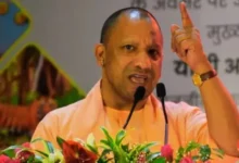 हाथरस सीएम योगी, अखिलेश यादव बयान, योगी आदित्यनाथ भाषण, हाथरस विकास परियोजना, यूपी विकास योजना, कृष्ण जन्मभूमि विवाद, रामलला बयान, उत्तर प्रदेश राजनीति, हाथरस खबर, सीएम योगी हाथरस दौरा,Hathras news, Yogi Adityanath speech Hathras, Akhilesh Yadav response, UP development projects, Uttar Pradesh politics 2026, Krishna Janmabhoomi issue, Ram Lalla Ayodhya reference, Hathras industrial development, double engine government UP, Hathras latest news,सीएम योगी हाथरस सभा, हाथरस विकास परियोजना उद्घाटन, अखिलेश यादव पर बयान, यूपी सरकार विकास कार्यक्रम, हाथरस औद्योगिक क्षेत्र,Yogi Adityanath Hathras rally, UP development project inauguration, Akhilesh Yadav political statement, Uttar Pradesh government event, Hathras industrial area development,#HathrasNews, #YogiAdityanath, #AkhileshYadav, #UPPolitics, #UttarPradeshNews, #DoubleEngineGovernment, #HathrasDevelopment, #KrishnaJanmabhoomi, #RamLalla, #HindiNews,