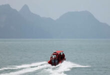 #VietnamBoatAccident #PhuQuoc #IndianTourists #VietnamNews #BreakingNews #InternationalNews #NarendraModi #RahulGandhi #Hanoi #AndhraPradesh #BoatCapsize #RescueOperation #IndiaNews #WorldNews #VietnamTourism,Vietnam Boat Accident Photo, Phu Quoc Island, Indian Tourists, Speedboat Capsized, Rescue Operation, Hanoi Indian Embassy, Vietnam Sea Accident, Andhra Pradesh Tourists,वियतनाम नाव हादसा, वियतनाम में भारतीय पर्यटक, फु क्वोक नाव हादसा, भारतीय पर्यटकों की मौत, वियतनाम ब्रेकिंग न्यूज, हनोई भारतीय दूतावास, आंध्र प्रदेश पर्यटक हादसा, विदेशी यात्रा हादसा, समुद्री दुर्घटना, अंतरराष्ट्रीय समाचार, हनोई न्यूज, वियतनाम पर्यटन हादसा, भारत विदेश मंत्रालय, प्रधानमंत्री नरेंद्र मोदी, राहुल गांधी,Vietnam Boat Accident, Indian Tourists Boat Capsize, Phu Quoc Boat Accident, Indian Tourists Dead, Vietnam Breaking News, Hanoi Indian Embassy, Vietnam Tourism Accident, Speedboat Capsize Vietnam, Indian Embassy Hanoi, Rescue Operation Vietnam, Narendra Modi, Rahul Gandhi, Andhra Pradesh Tourists, International News,