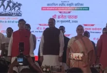 Kargil Vijay Diwas Lucknow, Brajesh Pathak News, UP Deputy CM Brajesh Pathak, Kargil War Heroes, Captain Manoj Pandey, Lucknow News Today, Uttar Pradesh News, Kargil Martyrs Family Honour, Kargil Memorial Lucknow, UP Government News, Indian Army Tribute,कारगिल विजय दिवस 2026, Kargil Vijay Diwas Lucknow, लखनऊ कारगिल विजय दिवस कार्यक्रम, ब्रजेश पाठक समाचार, डिप्टी सीएम ब्रजेश पाठक, कारगिल शहीद परिवार सम्मान, कैप्टन मनोज पांडेय, परमवीर चक्र विजेता मनोज पांडेय, लखनऊ समाचार, उत्तर प्रदेश न्यूज, यूपी सरकार, शहीद जवानों को श्रद्धांजलि, कारगिल स्मृति वाटिका लखनऊ, लखनऊ ताजा खबर,