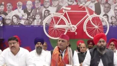 #AkhileshYadav, #SamajwadiParty, #UPPolitics, #BJPvsSP, #UttarPradeshNews, #CyberFraud, #DAPCrisis, #BundelkhandExpressway, #PoliticalNews, #Election2027, #LucknowNews, #SPNews,Akhilesh Yadav Photo, SP Press Conference, UP Politics News, BJP Criticism, Cyber Fraud Statement, Fertilizer Crisis India, Bundelkhand Expressway News, Lucknow News,अखिलेश यादव फोटो, सपा प्रेस कॉन्फ्रेंस, यूपी राजनीति, भाजपा पर हमला, साइबर फ्रॉड बयान, खाद संकट, बुंदेलखंड एक्सप्रेसवे विवाद, लखनऊ समाचार,Akhilesh Yadav, Akhilesh Yadav Statement, Samajwadi Party, SP Chief, BJP Attack, Uttar Pradesh Politics, UP Election 2027, Cyber Fraud in UP, DAP Fertilizer Crisis, Corruption in UP, Bundelkhand Expressway, Ram Mandir Politics, Lucknow Political News,अखिलेश यादव, अखिलेश यादव बयान, समाजवादी पार्टी, सपा अध्यक्ष, भाजपा पर हमला, यूपी राजनीति, उत्तर प्रदेश राजनीति, 2027 विधानसभा चुनाव, साइबर फ्रॉड यूपी, खाद संकट, डीएपी संकट, भ्रष्टाचार उत्तर प्रदेश, बुंदेलखंड एक्सप्रेसवे, राम मंदिर राजनीति, लखनऊ राजनीतिक समाचार,