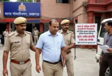 लखनऊ, Lucknow Uttar Pradesh, उत्तर प्रदेश, UP News, Lucknow Crime News, UP Corruption News, Police Awas Nigam Uttar Pradesh, UP Vigilance News, भ्रष्टाचार निवारण संगठन उत्तर प्रदेश, सरकारी कर्मचारी FIR, आय से अधिक संपत्ति मामला, Lucknow Breaking News, Uttar Pradesh Government Action, Lucknow Administrative News, JE Corruption Case, UP Anti Corruption Drive,