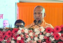 मुख्यमंत्री योगी आदित्यनाथ ने उत्तर प्रदेश में एक्सप्रेसवे, मेट्रो और हवाई कनेक्टिविटी के विस्तार को विकास की बड़ी उपलब्धि बताया।